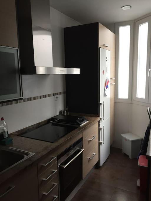 Apartament Amplio Piso En Nervion, Excelente Zona De La Ciudad. Sevilla